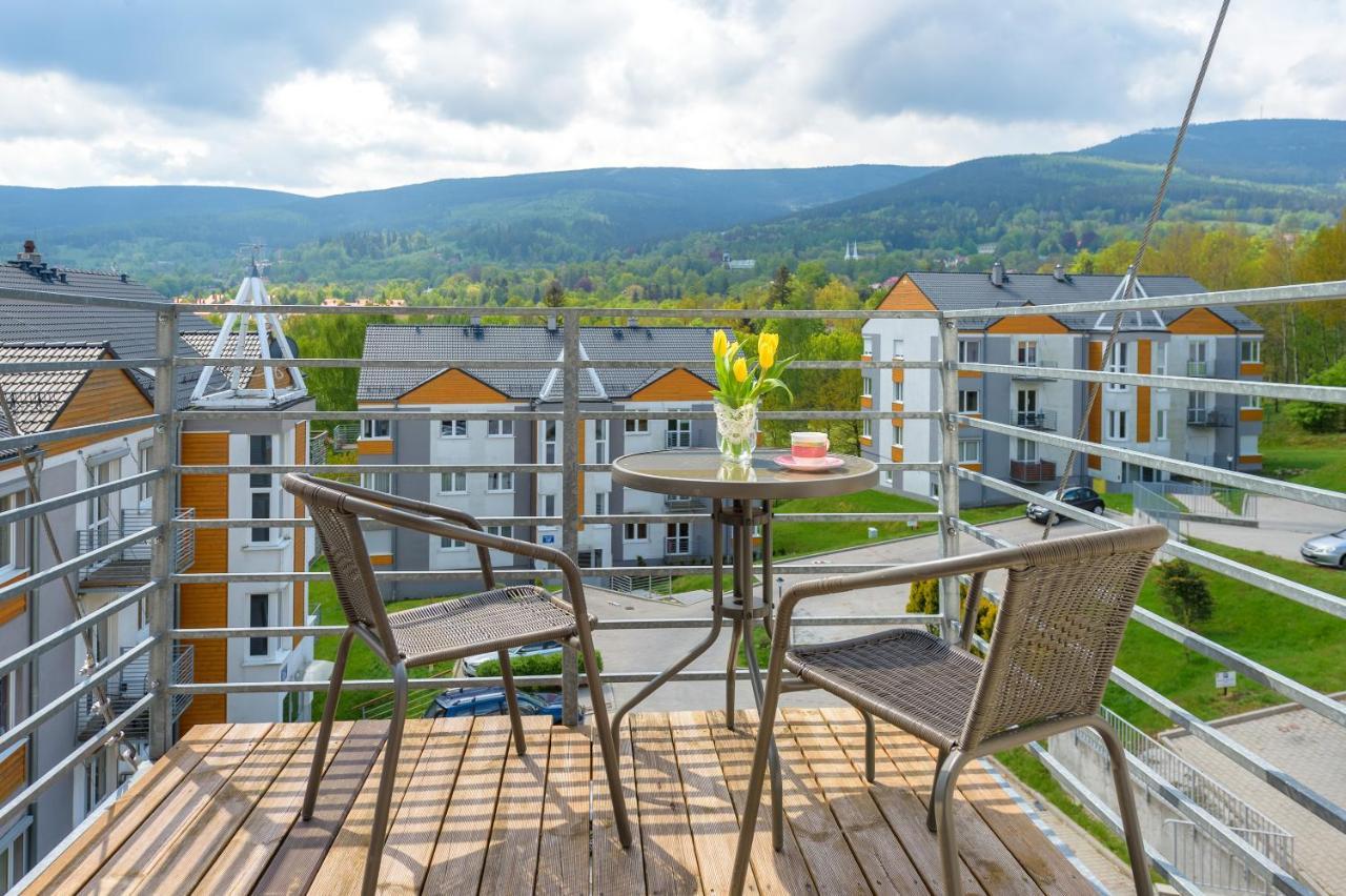Apartament Zakatek Gorski - 5D Apartamenty Сверадув-Здруй Экстерьер фото